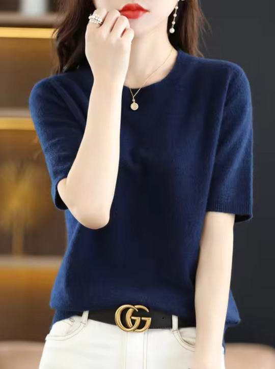 Figure-Hugging Short-Sleeve Sweater for Women