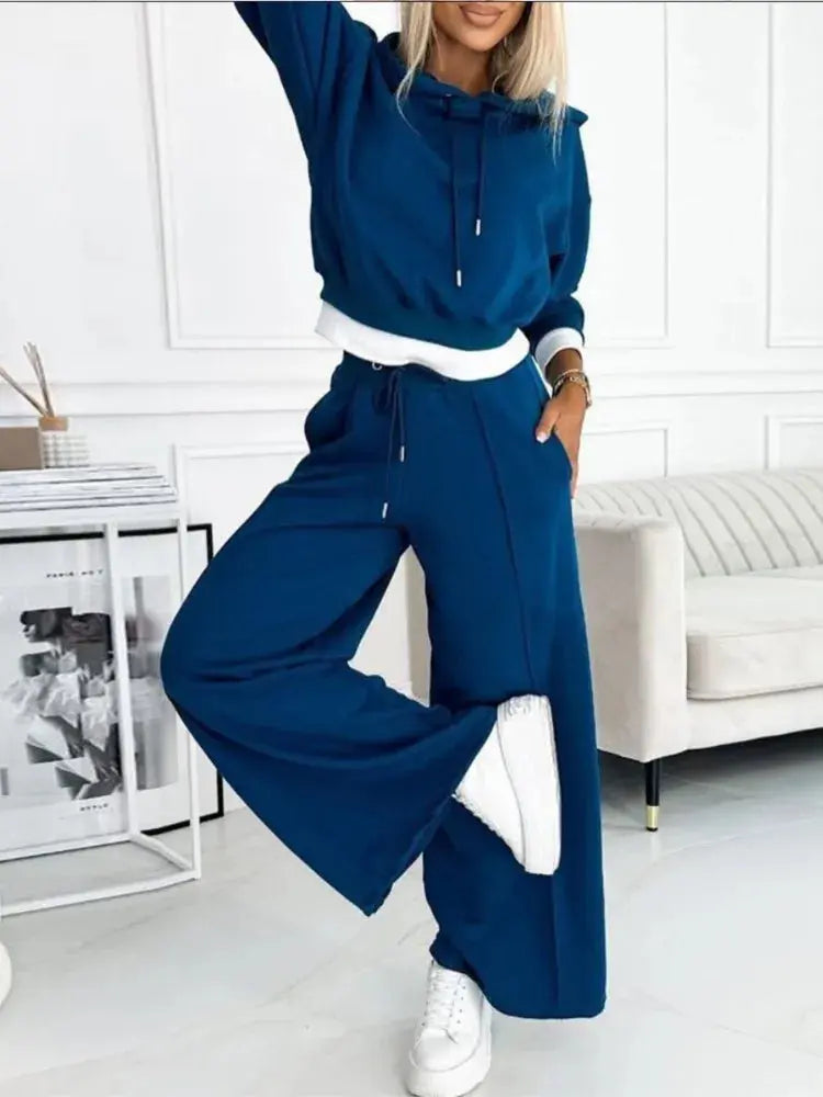 Hoodie and Drawstring Trousers Lounge Set for Women Azzoria