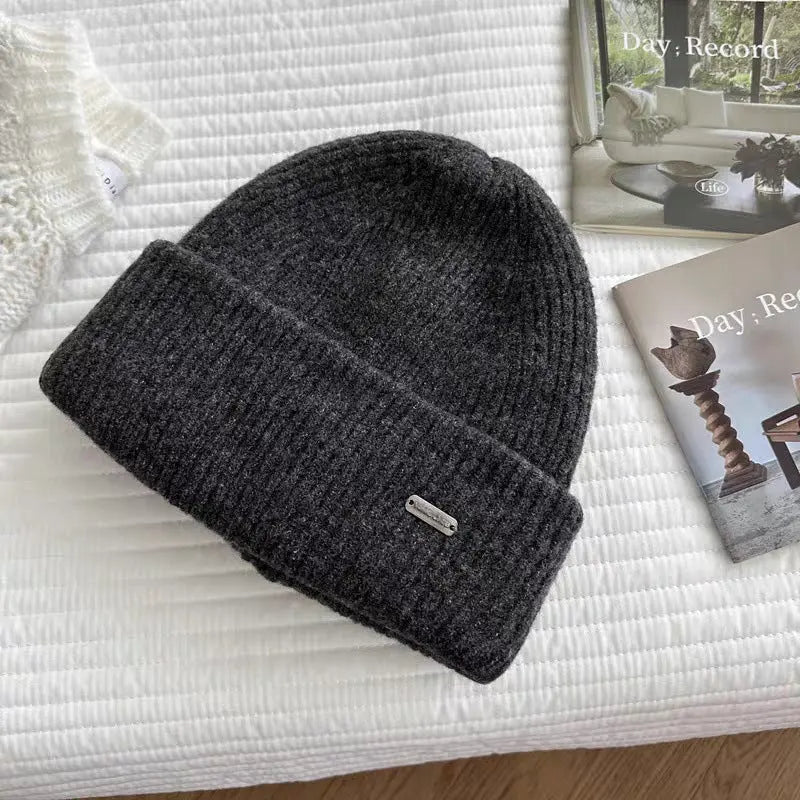 Knitted Elastic Beanie Hat for Unisex Azzoria