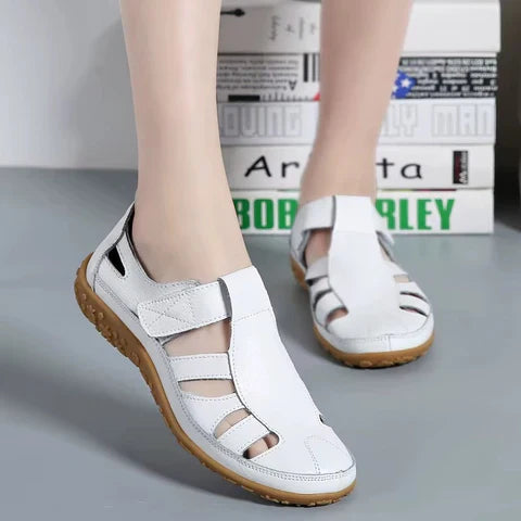 Retro Sandals with Strap Detailing – Women’s Style