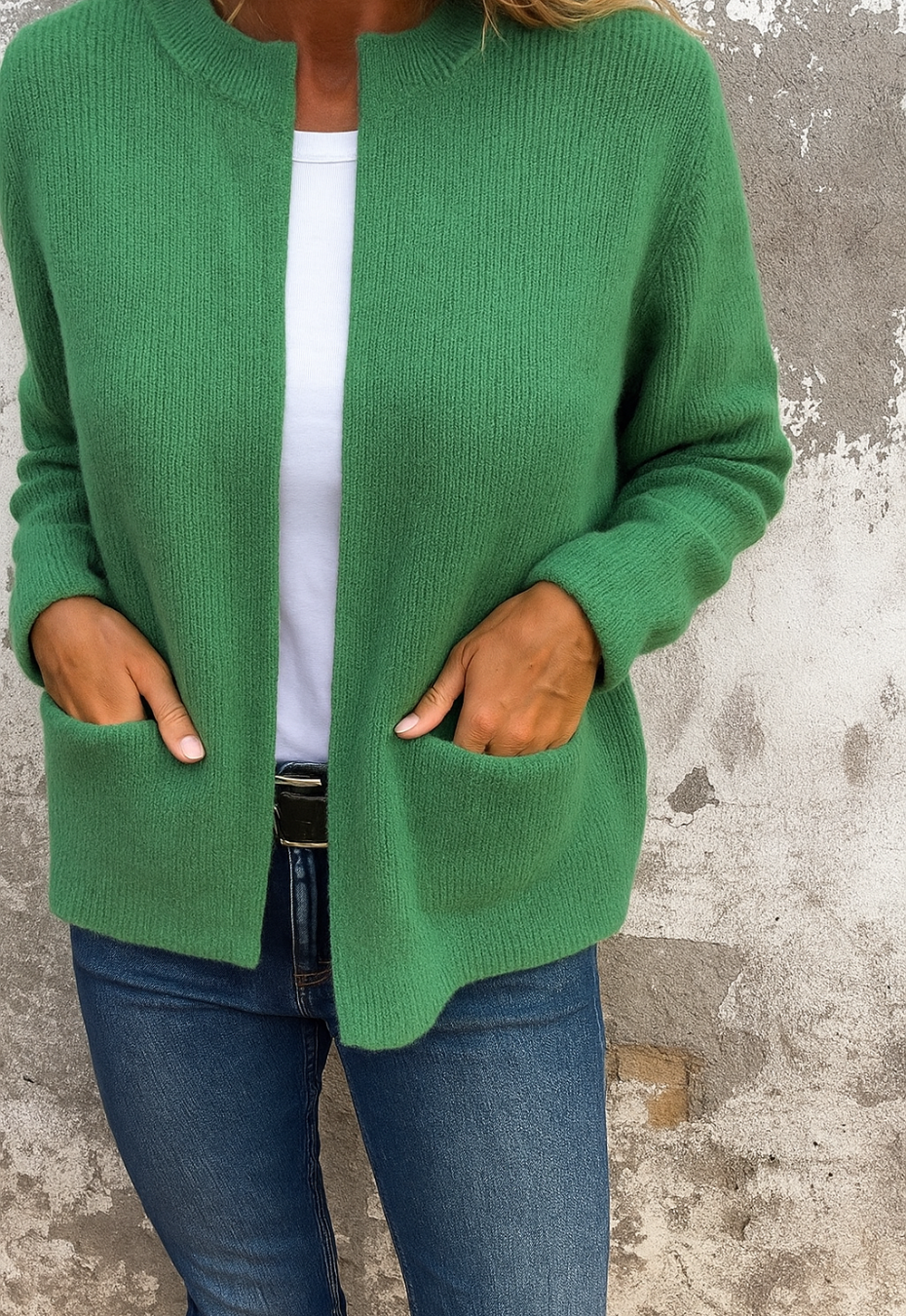 Emily – Women’s Stylish Cardigan