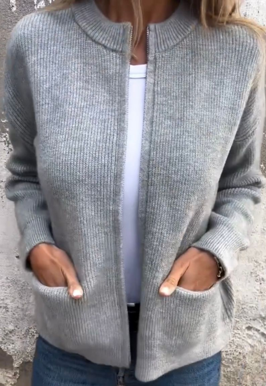 Emily – Women’s Stylish Cardigan