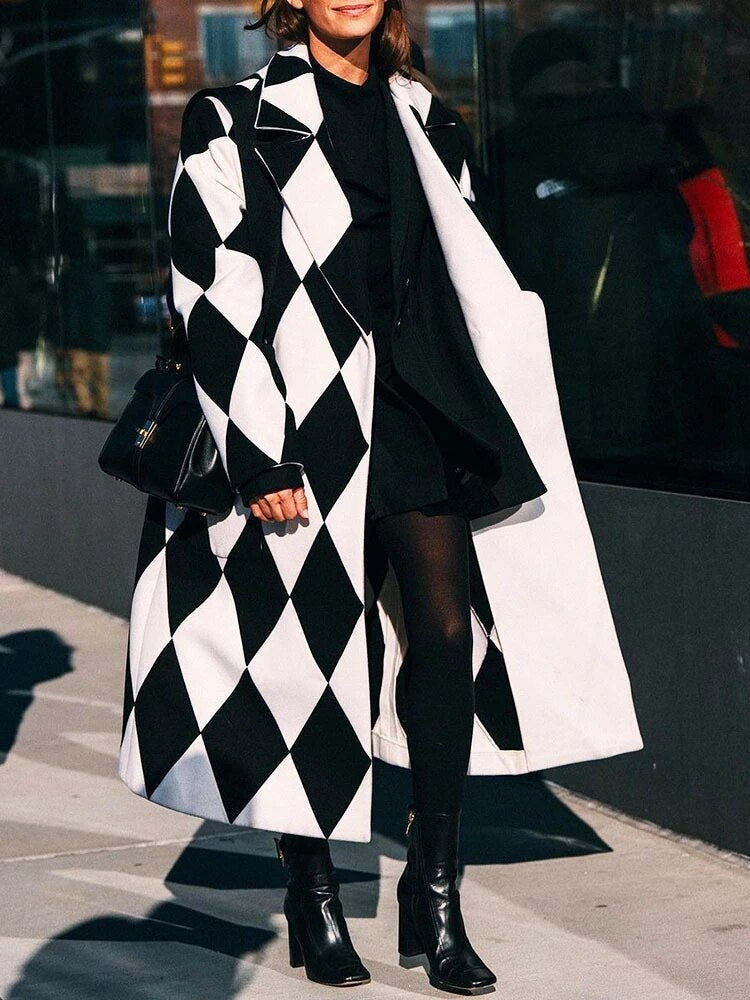 Claire – Women’s Long Coat with Lapel Collar