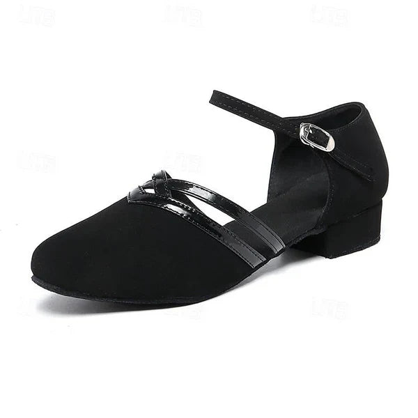 Dance Shoes – Textured Upper & Flexible Sole Structure for Women
