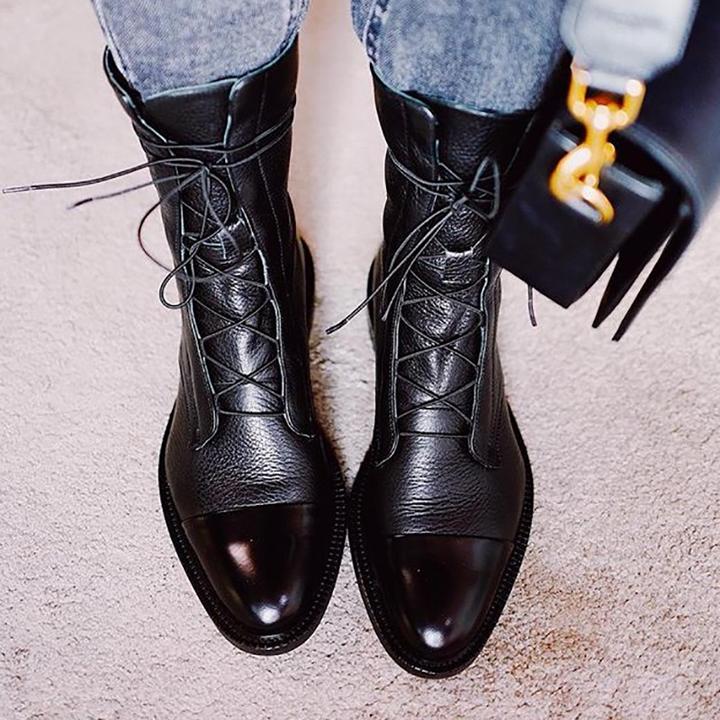 Fashionable Boots for Women