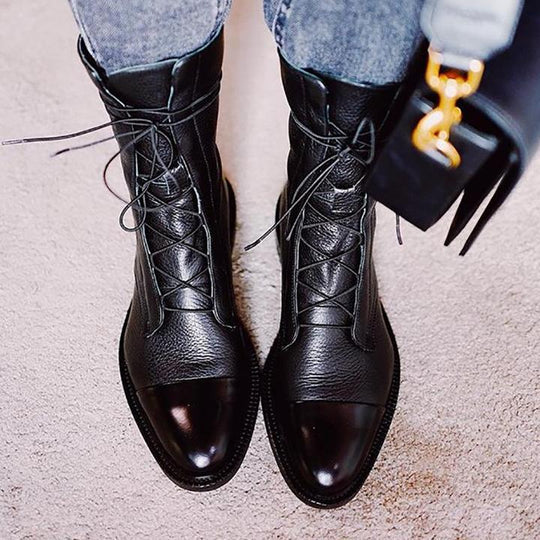 Fashionable Boots for Women