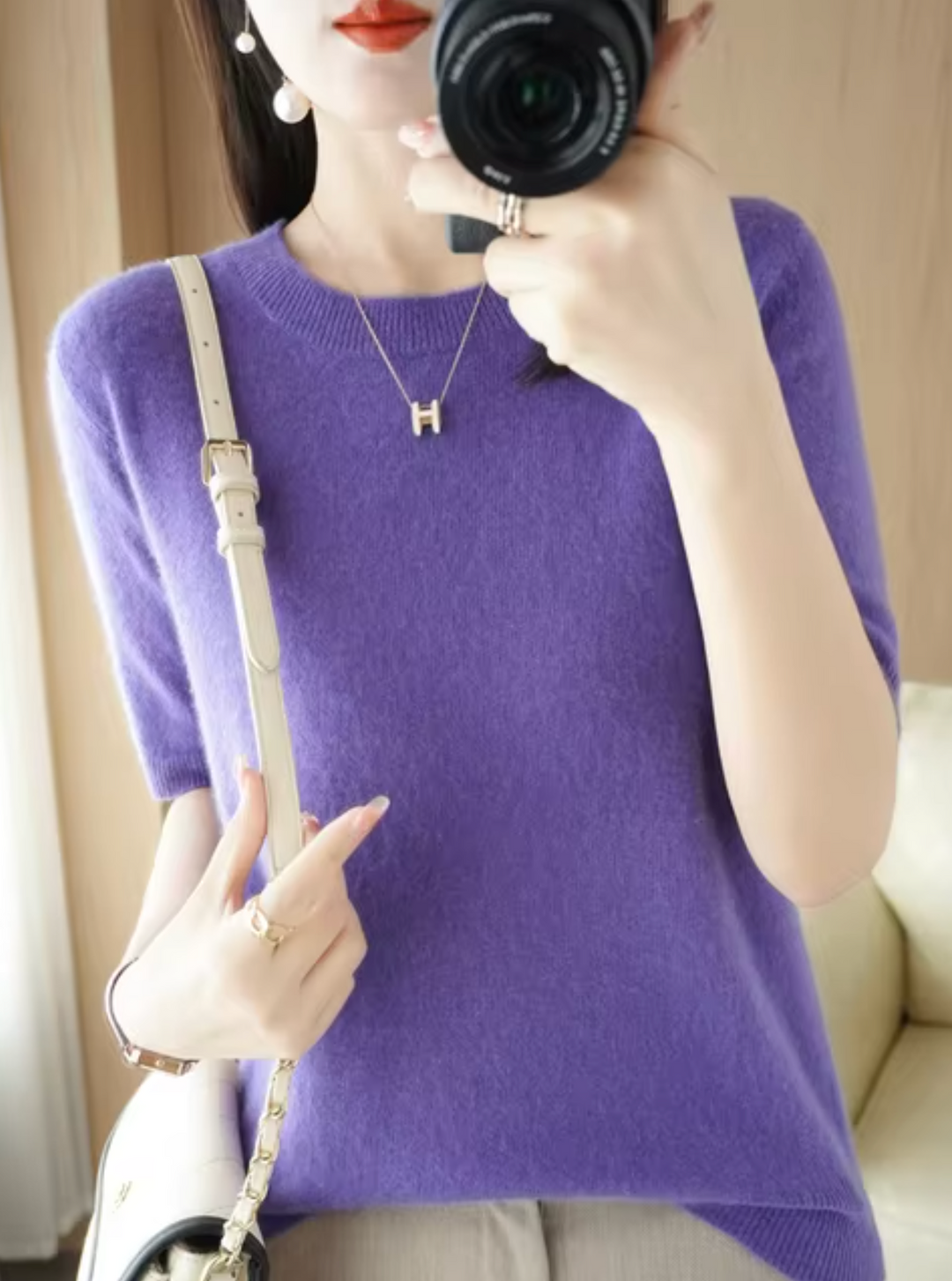 Figure-Hugging Short-Sleeve Sweater for Women