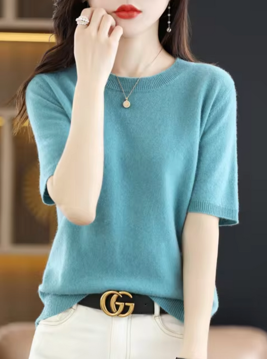 Figure-Hugging Short-Sleeve Sweater for Women