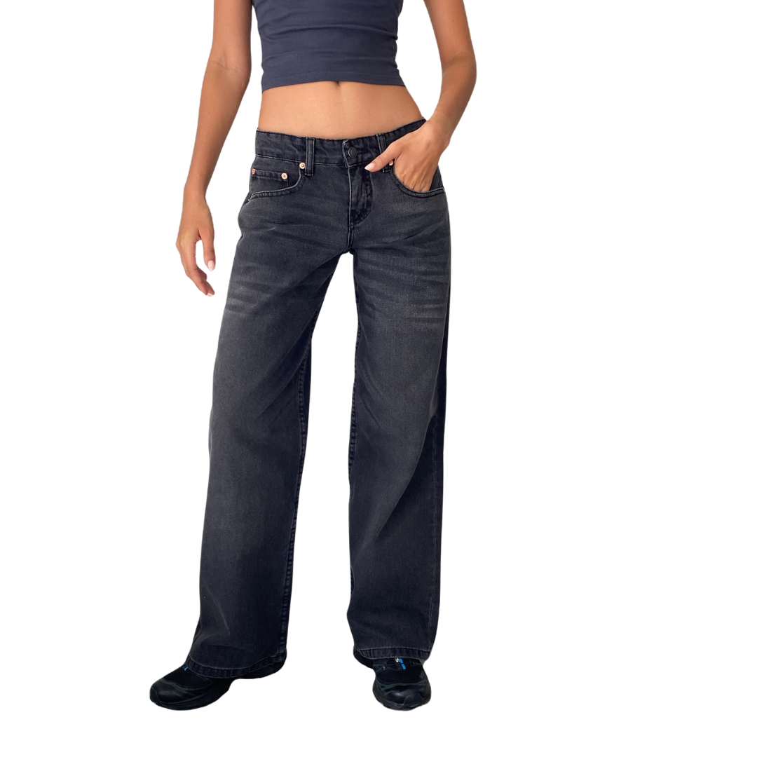 Low-Rise Jeans for Women