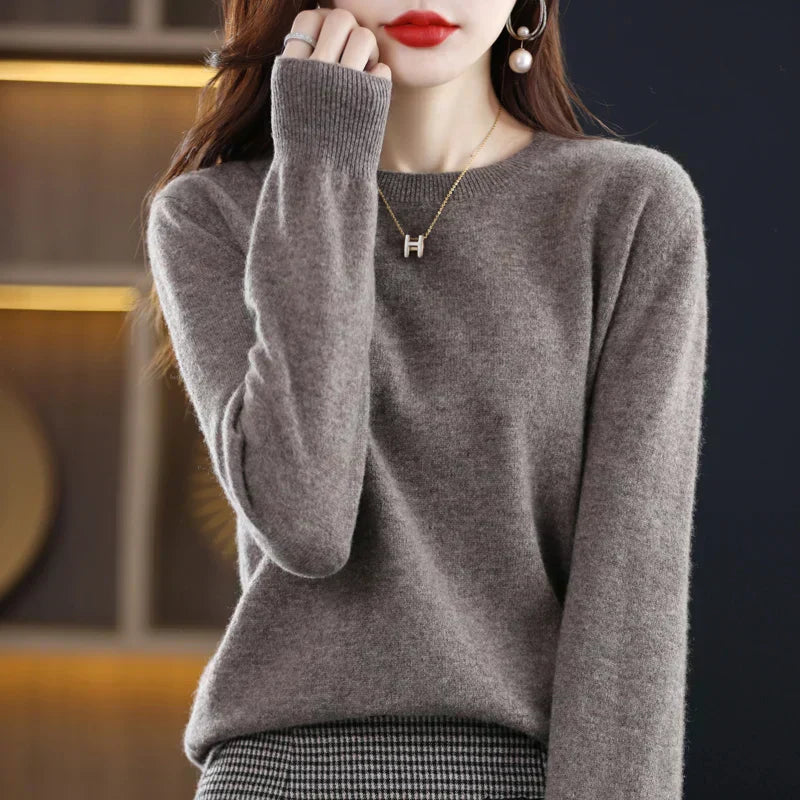 Olivia – Women’s 100% Cashmere Crewneck Sweater