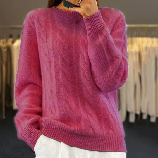 Hannah – Women’s Classic Cable Knit Sweater